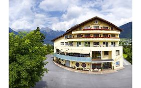 Hotel Arzlerhof
